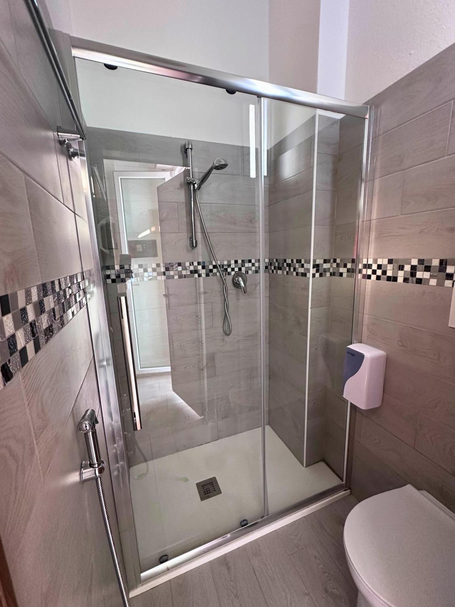 רימיני Hotel Ideal מראה חיצוני תמונה